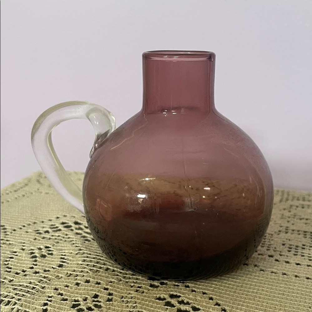 Vintage purple amethyst pitcher - beaker style